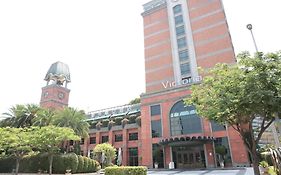 Grand Victoria Hotel